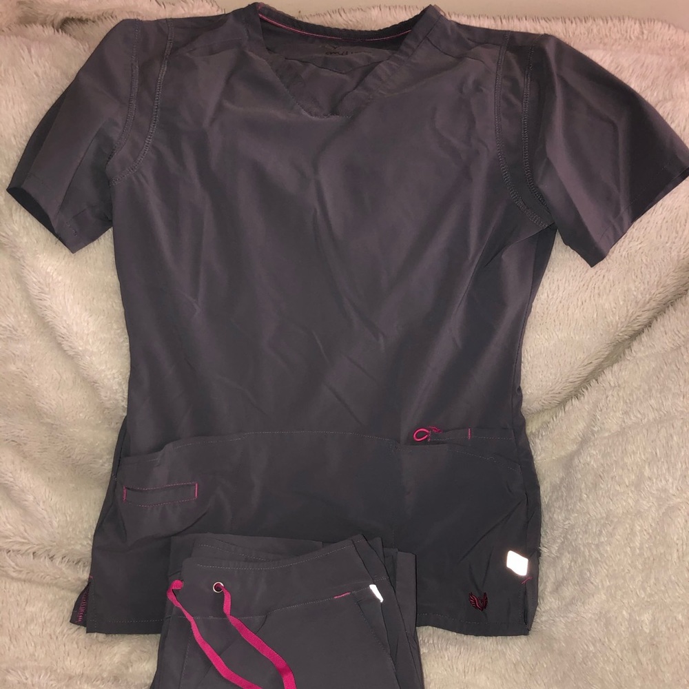 Steel grey Smitten Scrubs